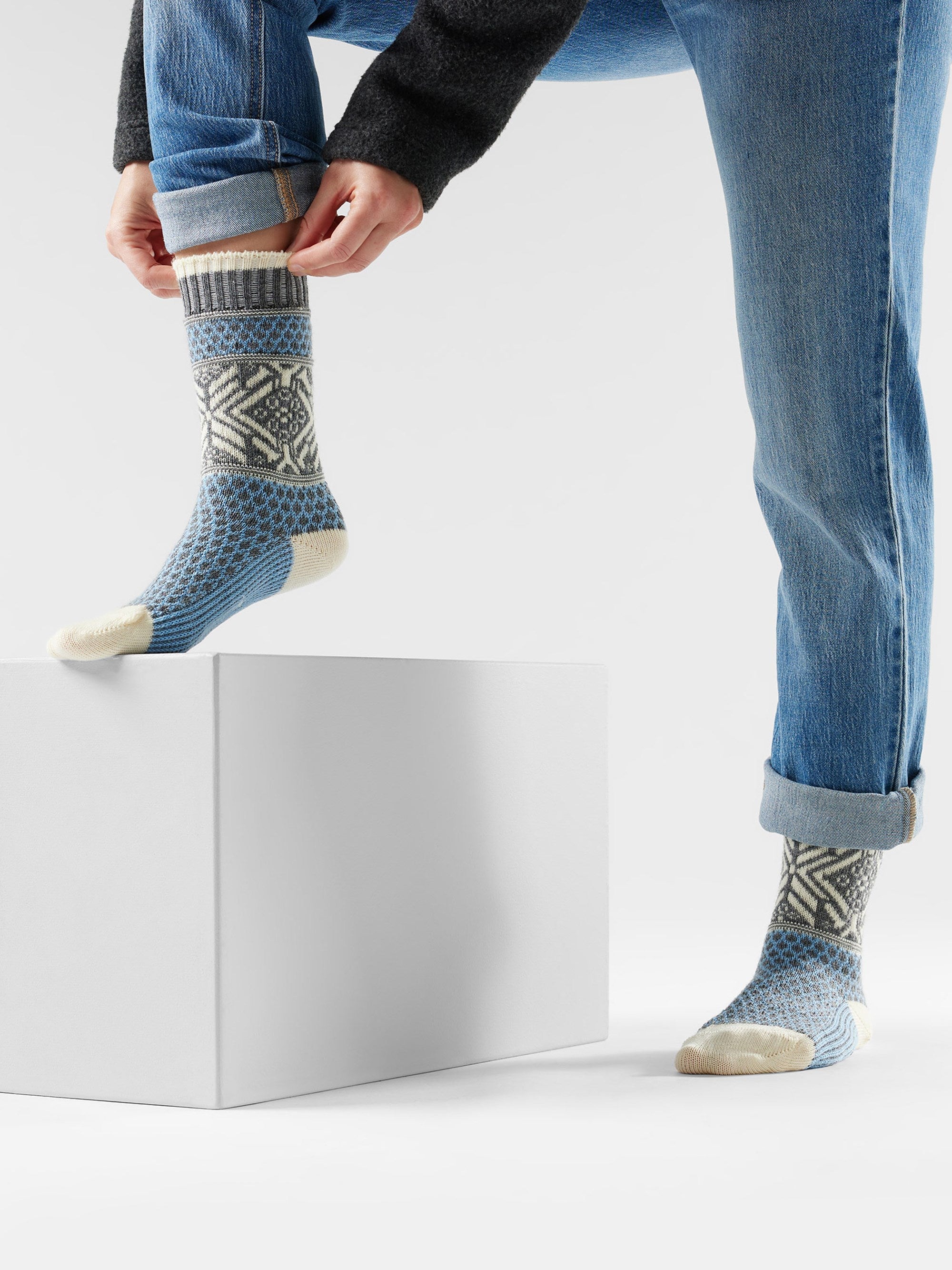 Smartwool Womens Everyday Cozy Popcorn Snowflake Crew Socks