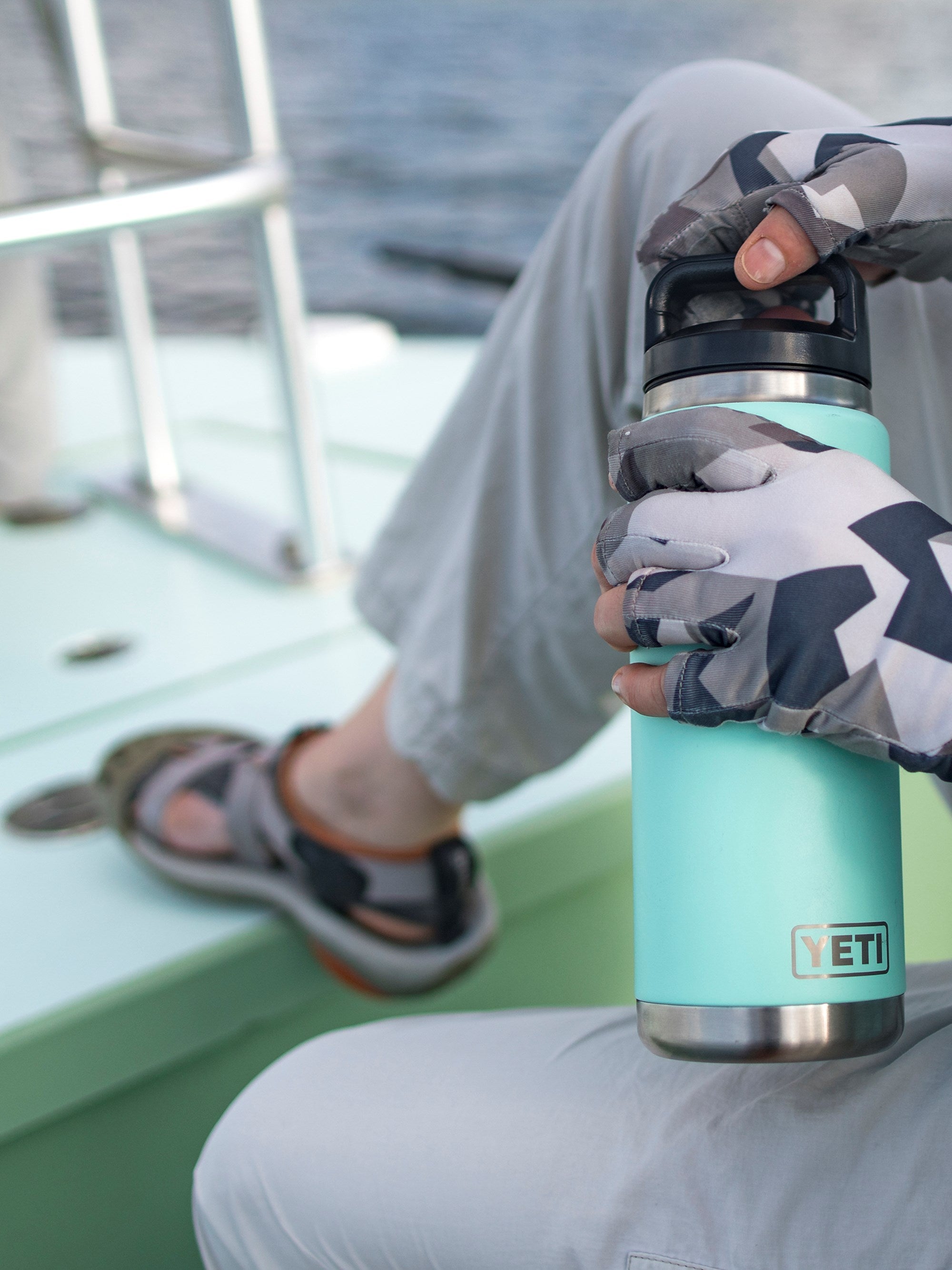YETI Rambler 26 oz Chug Bottle